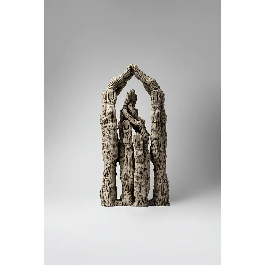 Зображення "Protect" від Людмила Давиденко, розмір: 35х17х12, медіум: Скульптура, серія: Голова, ціна: €800 Фото 1 з 3.