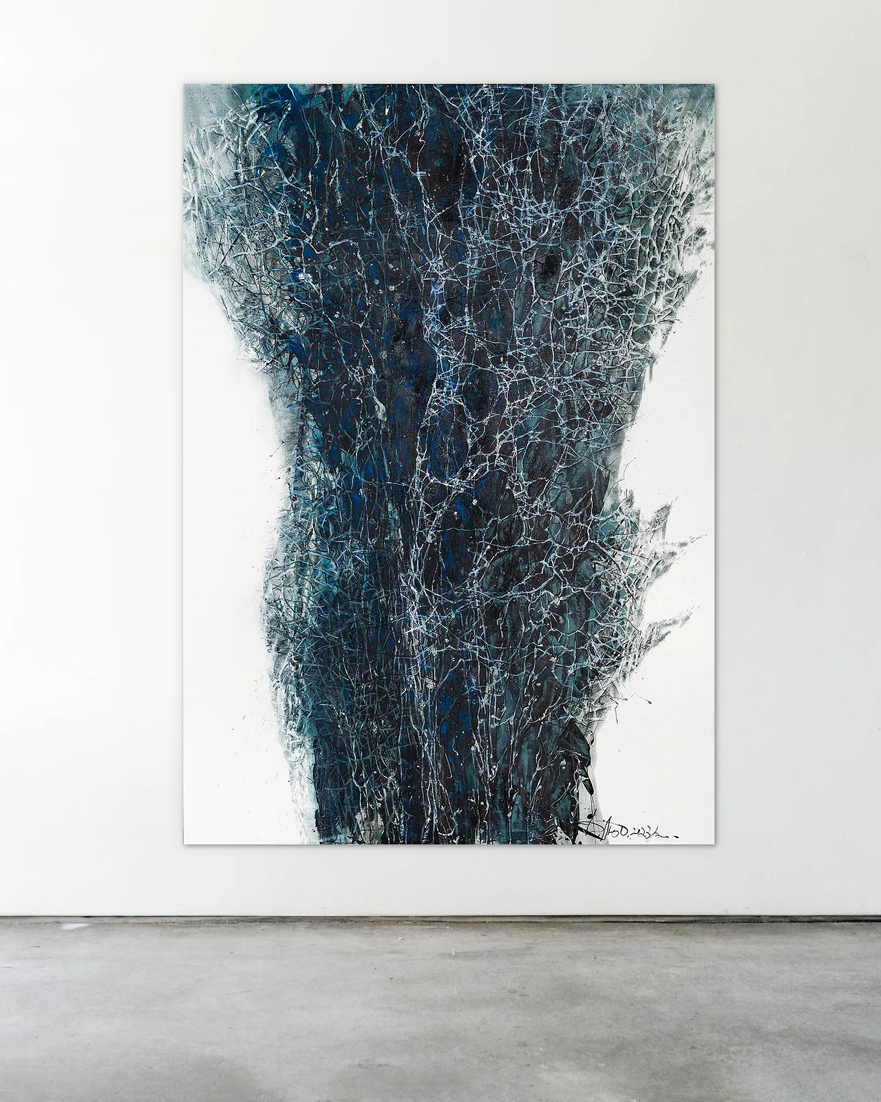 Image of Power 2 by Liudmyla Davydenko, size: 140x200, made of oil/canvas, Painting medium, part of the Isolines series, priced at €5000 Photo 2 of 2.