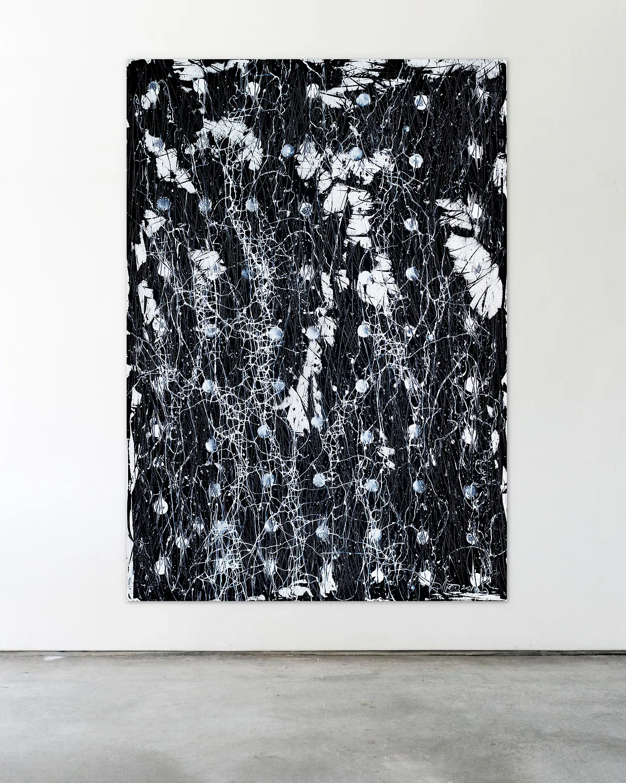 Image of Opposite 2 by Liudmyla Davydenko, size: 140х200, made of oil/canvas, Painting medium, part of the Synergetics series, priced at €4500 Photo 2 of 3.