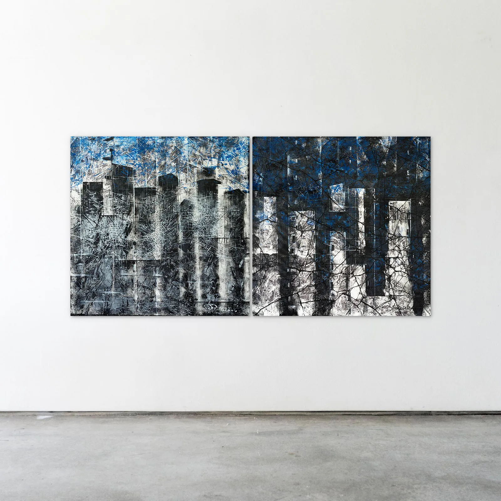 Image of Non-return 1 by Liudmyla Davydenko, size: 100x100, made of oil/canvas, Painting medium, part of the Synergetics series, priced at €1500 Photo 3 of 3.